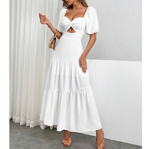 Boho White Puff Sleeve Cut out Maxi Dress - Picture 4 of 5
